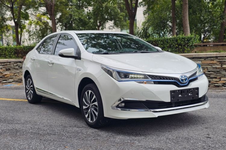 Used Toyota Corolla Hybrid E+ 2019 1.8L E-CVT Luxury Edition Exterior 3