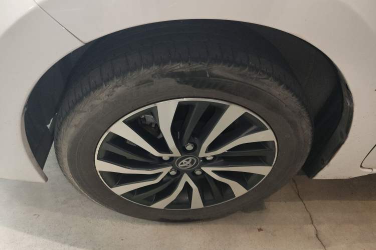 Used Toyota Corolla Hybrid E+ 2019 1.8L E-CVT Leading Edition Exterior 3