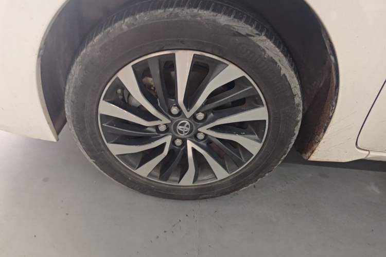 Used Toyota Corolla Hybrid E+ 2019 1.8L E-CVT Luxury Edition Exterior 4