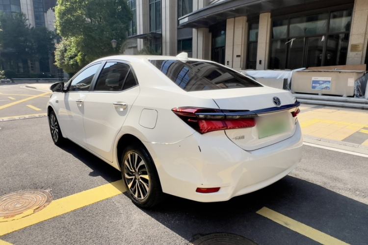 Used Toyota Corolla Hybrid E+ 2019 1.8L E-CVT Leading Edition Exterior 4