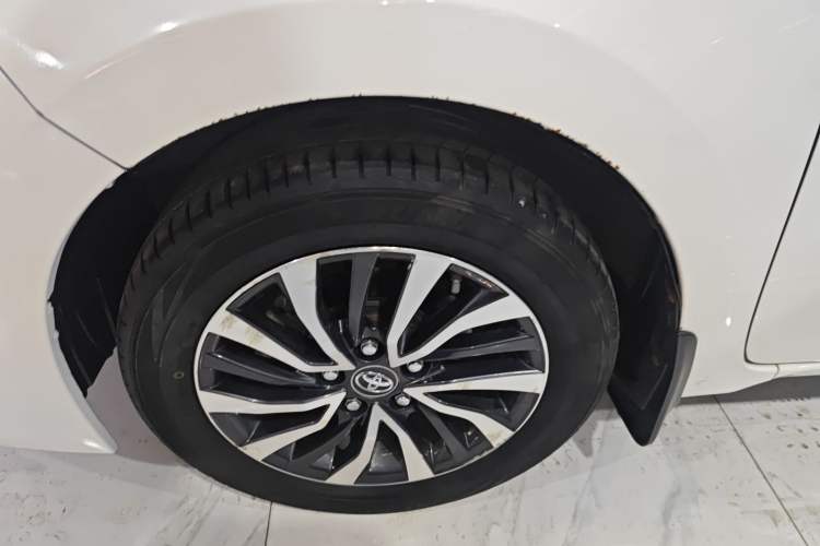 Used Toyota Corolla Hybrid E+ 2019 1.8L E-CVT Leading Edition Exterior 4