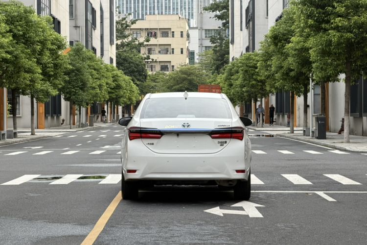 Used Toyota Corolla Hybrid E+ 2019 1.8L E-CVT Leading Edition Exterior 5