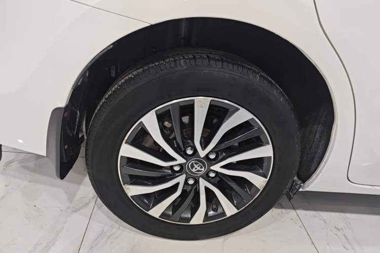 Used Toyota Corolla Hybrid E+ 2019 1.8L E-CVT Leading Edition Exterior 5