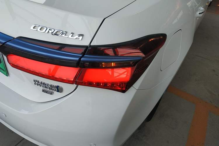 Used Toyota Corolla Hybrid E+ 2019 1.8L E-CVT Leading Edition Exterior 6