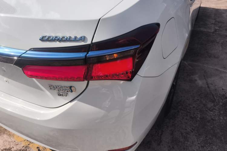 Used Toyota Corolla Hybrid E+ 2019 1.8L E-CVT Leading Edition Exterior 6