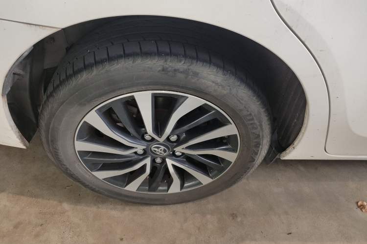 Used Toyota Corolla Hybrid E+ 2019 1.8L E-CVT Leading Edition Exterior 8
