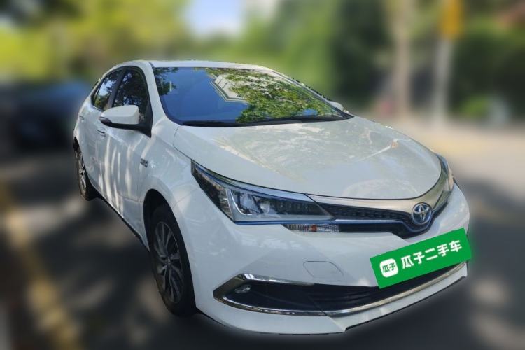 Used Toyota Corolla Hybrid E+ 2019 1.8L E-CVT Leading Edition Front Right 45 Deg