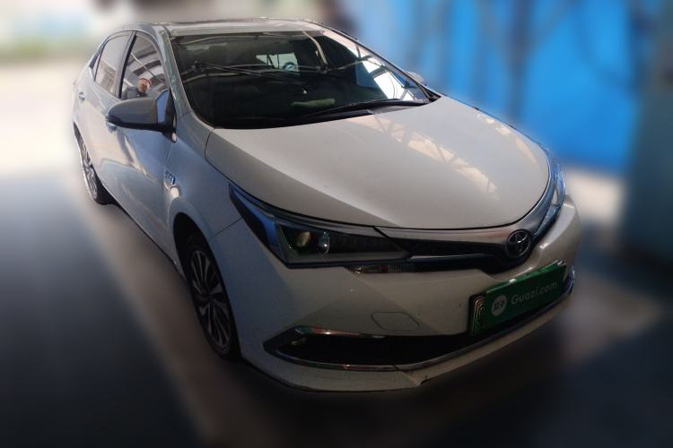 Used Toyota Corolla Hybrid E+ 2019 1.8L E-CVT Leading Edition Front Right 45 Deg