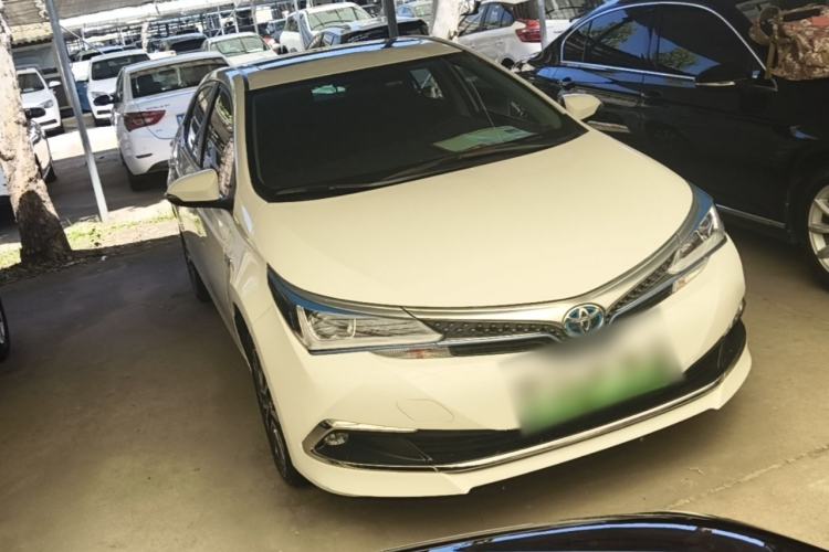 Used Toyota Corolla Hybrid E+ 2019 1.8L E-CVT Leading Edition Front Right 45 Deg