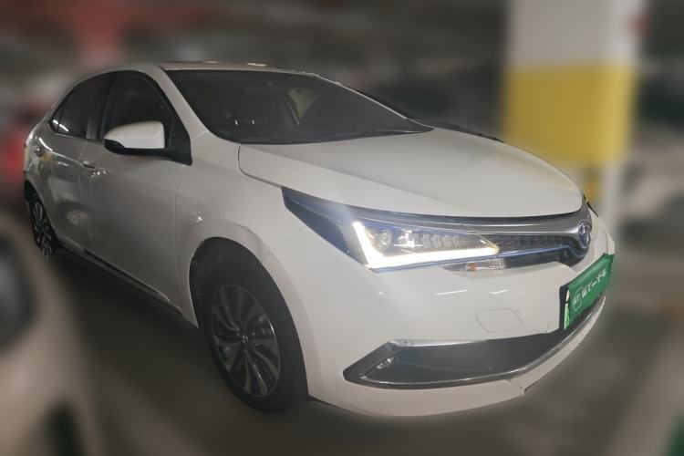 Used Toyota Corolla Hybrid E+ 2019 1.8L E-CVT Luxury Edition Front Right 45 Deg