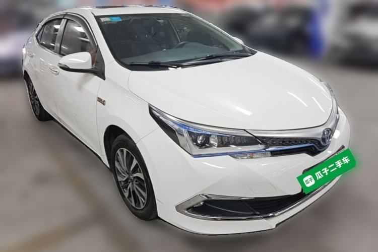 Used Toyota Corolla Hybrid E+ 2019 1.8L E-CVT Luxury Edition Front Right 45 Deg