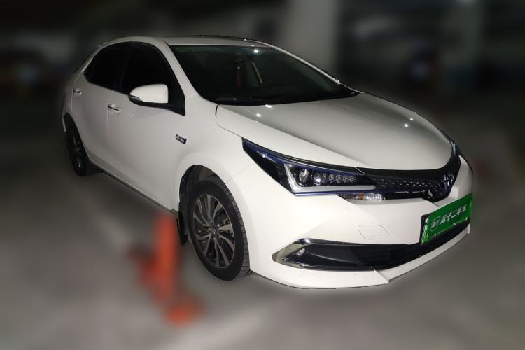 Used Toyota Corolla Hybrid E+ 2019 1.8L E-CVT Pioneer Edition Front Right 45 Deg