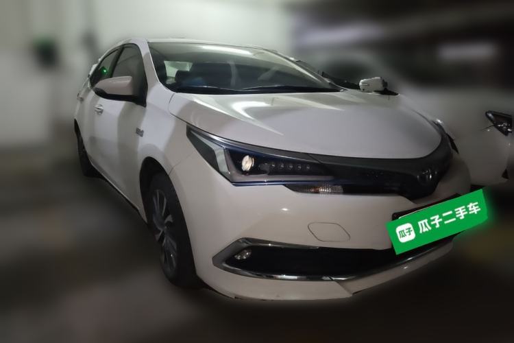 Used Toyota Corolla Hybrid E+ 2019 1.8L E-CVT Leading Edition Front Right 45 Deg