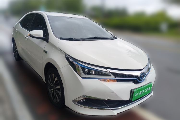 Used Toyota Corolla Hybrid E+ 2019 1.8L E-CVT Leading Edition Front Right 45 Deg