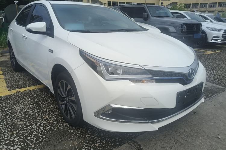 Used Toyota Corolla Hybrid E+ 2019 1.8L E-CVT Leading Edition Front Right 45 Deg