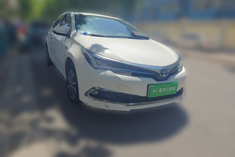 Used Toyota Corolla Hybrid E+ 2019 1.8L E-CVT Leading Edition Front Right 45 Deg