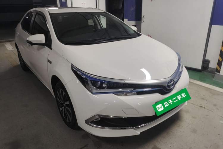 Used Toyota Corolla Hybrid E+ 2019 1.8L E-CVT Leading Edition Front Right 45 Deg
