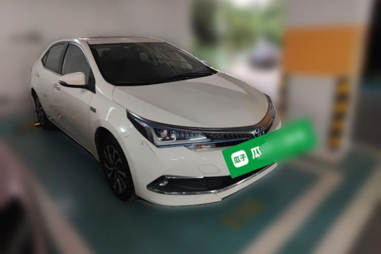 Used Toyota Corolla Hybrid E+ 2019 1.8L E-CVT Leading Edition Front Right 45 Deg