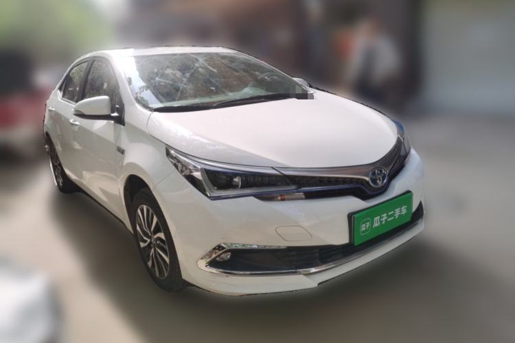 Used Toyota Corolla Hybrid E+ 2019 1.8L E-CVT Leading Edition Front Right 45 Deg