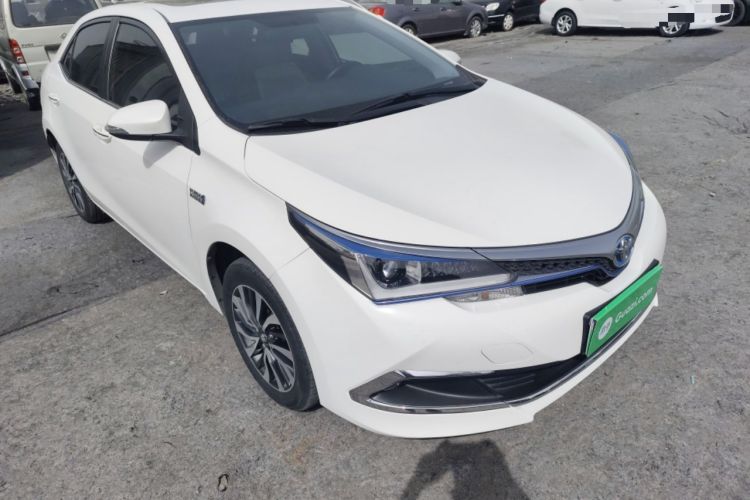 Used Toyota Corolla Hybrid E+ 2019 1.8L E-CVT Leading Edition Front Right 45 Deg
