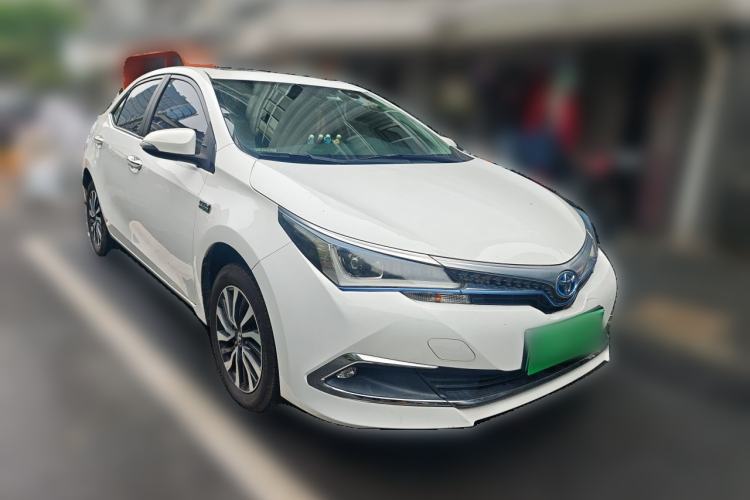 Used Toyota Corolla Hybrid E+ 2019 1.8L E-CVT Leading Edition Front Right 45 Deg