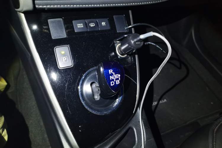 Used Toyota Corolla Hybrid E+ 2019 1.8L E-CVT Leading Edition Gear Lever