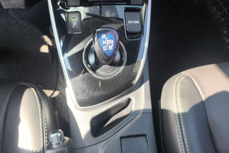 Used Toyota Corolla Hybrid E+ 2019 1.8L E-CVT Leading Edition Gear Lever