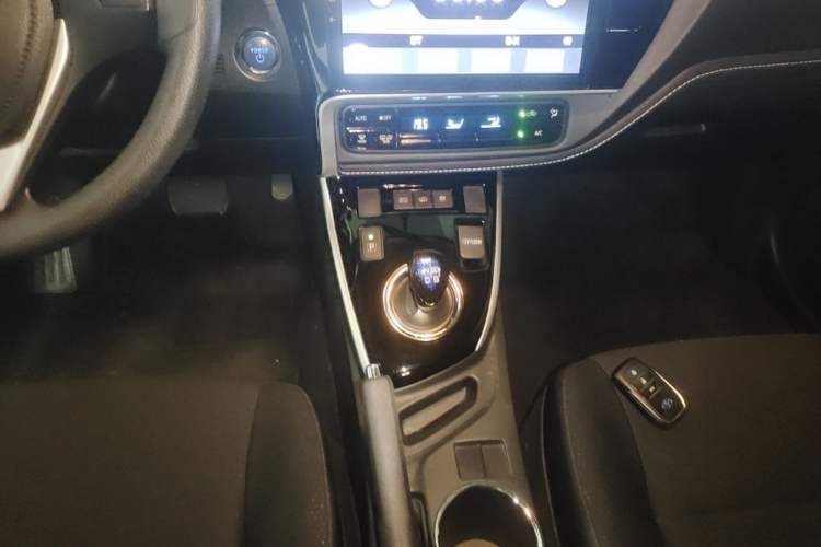 Used Toyota Corolla Hybrid E+ 2019 1.8L E-CVT Leading Edition Gear Lever