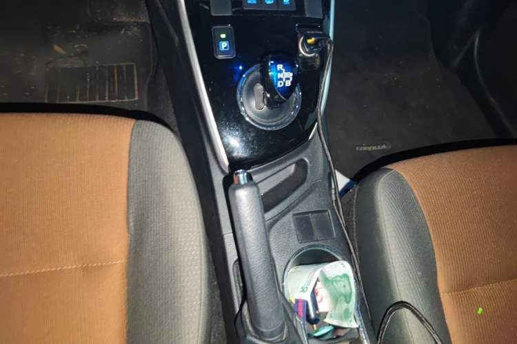 Used Toyota Corolla Hybrid E+ 2019 1.8L E-CVT Leading Edition Gear Lever