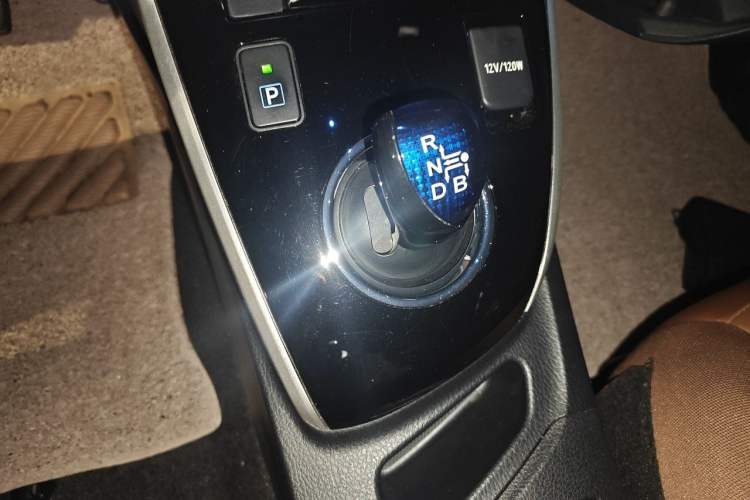 Used Toyota Corolla Hybrid E+ 2019 1.8L E-CVT Luxury Edition Gear Lever