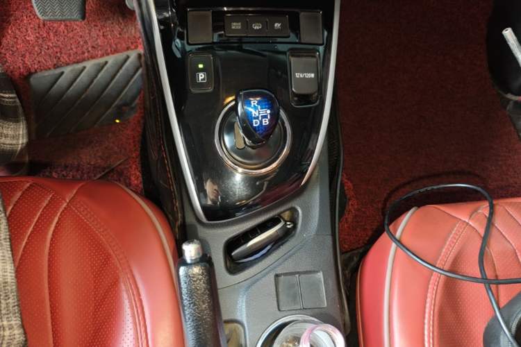 Used Toyota Corolla Hybrid E+ 2019 1.8L E-CVT Leading Edition Gear Lever