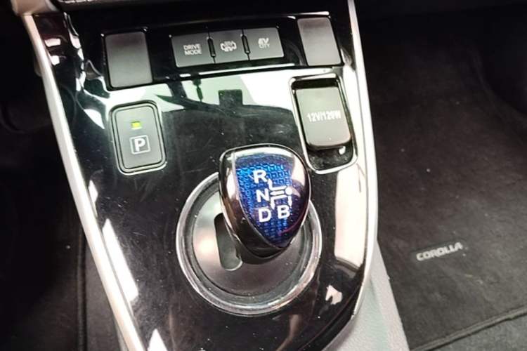 Used Toyota Corolla Hybrid E+ 2019 1.8L E-CVT Flagship Edition Gear Lever