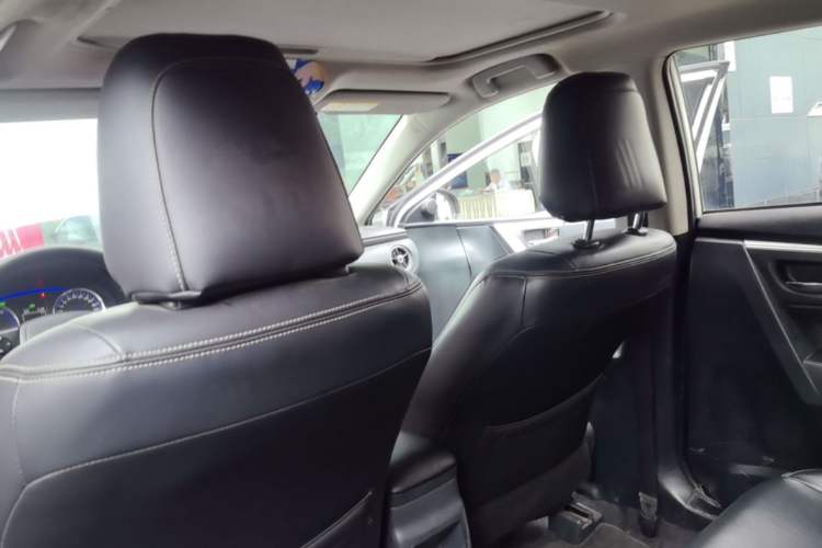 Used Toyota Corolla Hybrid E+ 2019 1.8L E-CVT Leading Edition Headliner