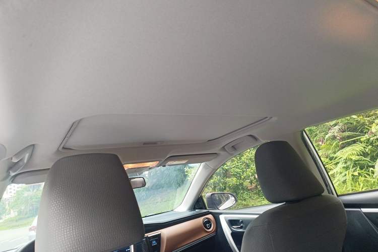 Used Toyota Corolla Hybrid E+ 2019 1.8L E-CVT Leading Edition Headliner