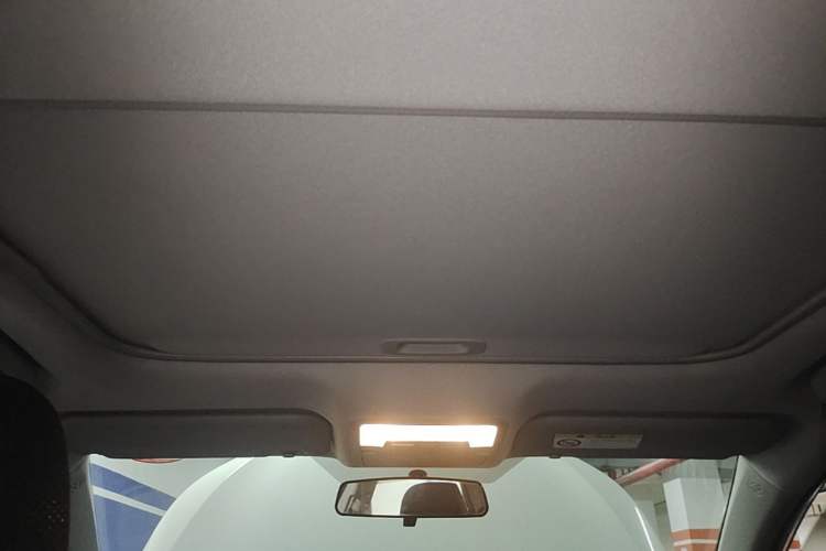 Used Toyota Corolla Hybrid E+ 2019 1.8L E-CVT Leading Edition Headliner