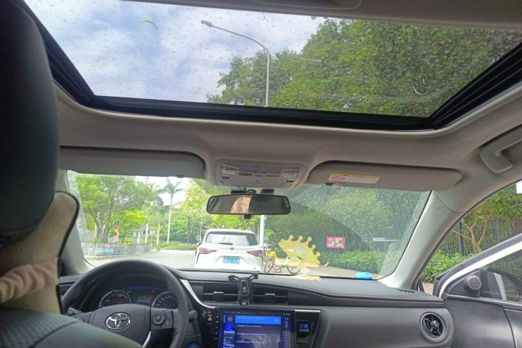 Used Toyota Corolla Hybrid E+ 2019 1.8L E-CVT Leading Edition Headliner
