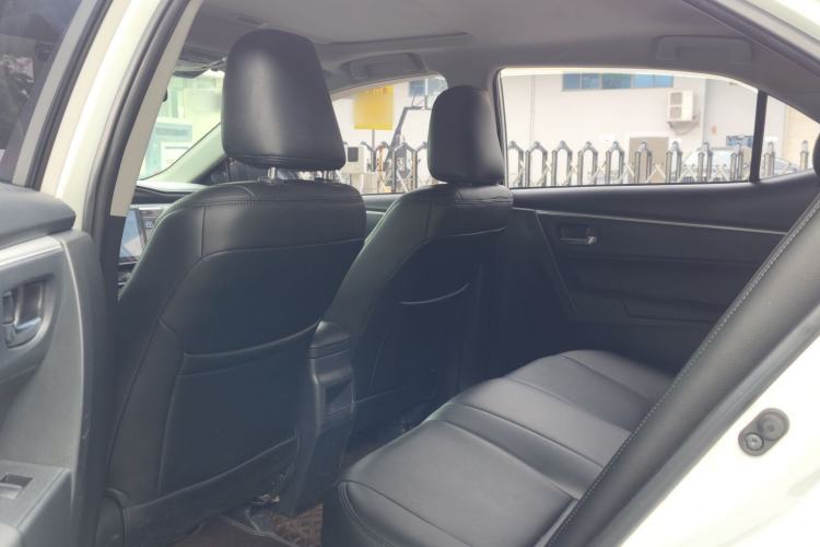 Used Toyota Corolla Hybrid E+ 2019 1.8L E-CVT Leading Edition Headliner