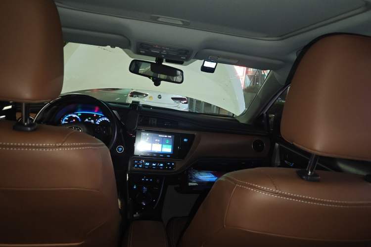 Used Toyota Corolla Hybrid E+ 2019 1.8L E-CVT Luxury Edition Headliner