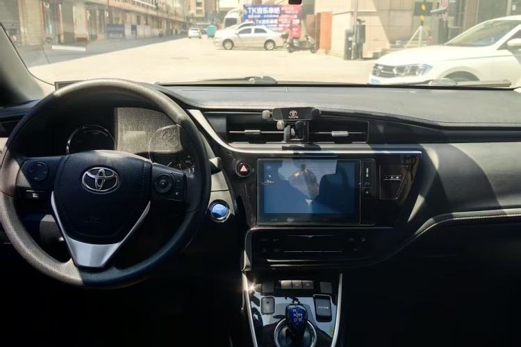 Used Toyota Corolla Hybrid E+ 2019 1.8L E-CVT Leading Edition Interior 1