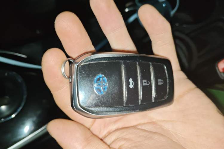 Used Toyota Corolla Hybrid E+ 2019 1.8L E-CVT Leading Edition Interior 1