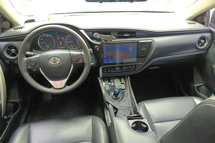Used Toyota Corolla Hybrid E+ 2019 1.8L E-CVT Leading Edition Interior 2