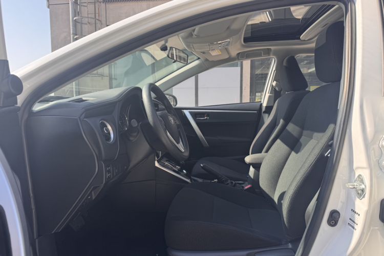 Used Toyota Corolla Hybrid E+ 2019 1.8L E-CVT Leading Edition Interior 2