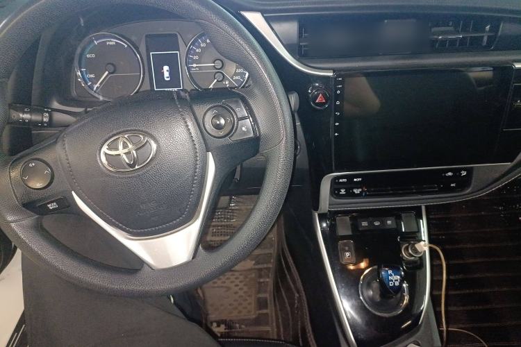 Used Toyota Corolla Hybrid E+ 2019 1.8L E-CVT Leading Edition Interior 3