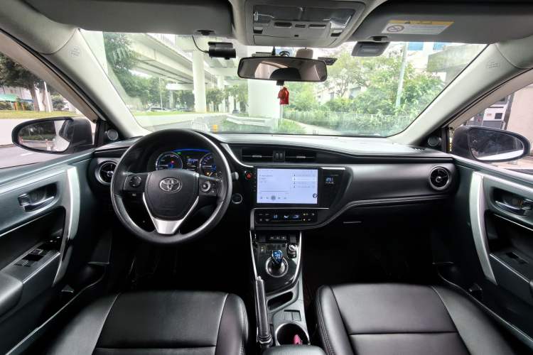 Used Toyota Corolla Hybrid E+ 2019 1.8L E-CVT Leading Edition Interior 3