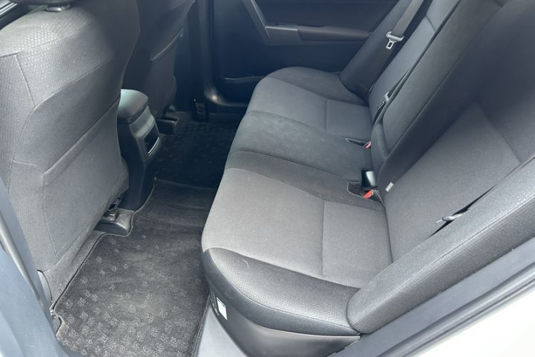 Used Toyota Corolla Hybrid E+ 2019 1.8L E-CVT Leading Edition Interior 9