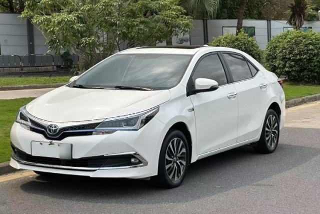 Used Toyota Corolla Hybrid E+ 2019 1.8L E-CVT Leading Edition