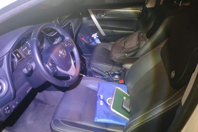 Used Toyota Corolla Hybrid E+ 2019 1.8L E-CVT Luxury Edition Left Front Seat