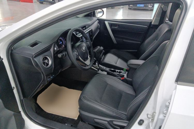Used Toyota Corolla Hybrid E+ 2019 1.8L E-CVT Luxury Edition Left Front Seat