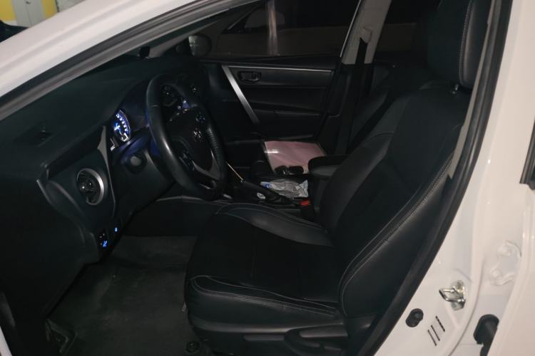 Used Toyota Corolla Hybrid E+ 2019 1.8L E-CVT Luxury Edition Left Front Seat