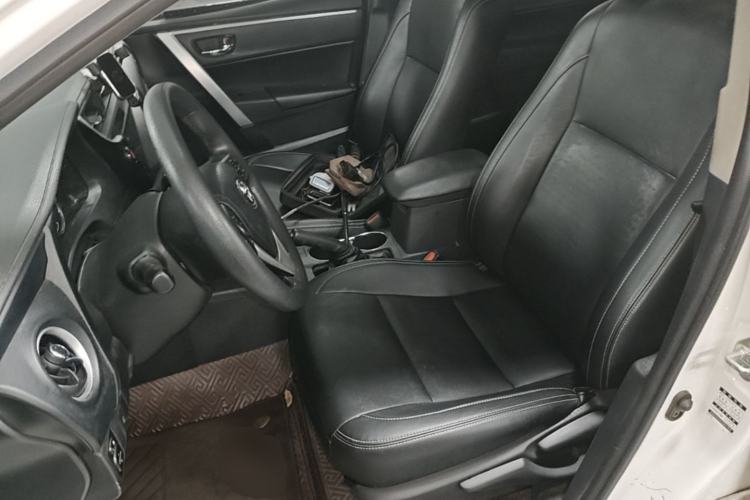 Used Toyota Corolla Hybrid E+ 2019 1.8L E-CVT Luxury Edition Left Front Seat